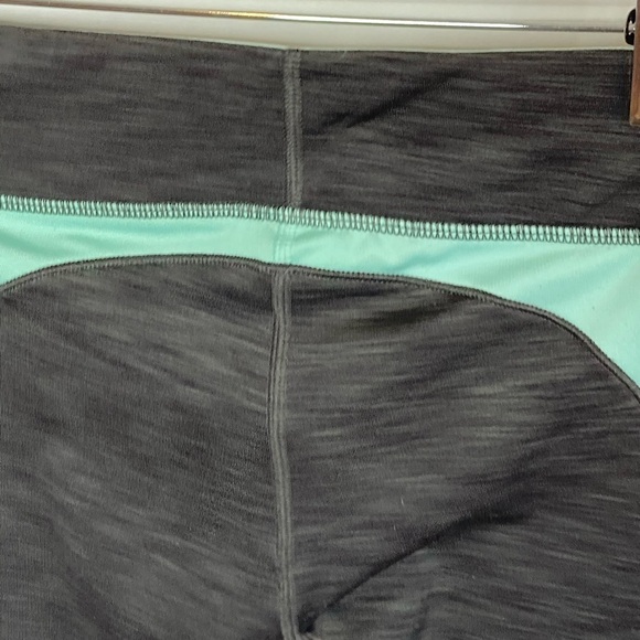 Under Armour Coldgear Fleece Lined Leggings Sz XS - Picture 8 of 10